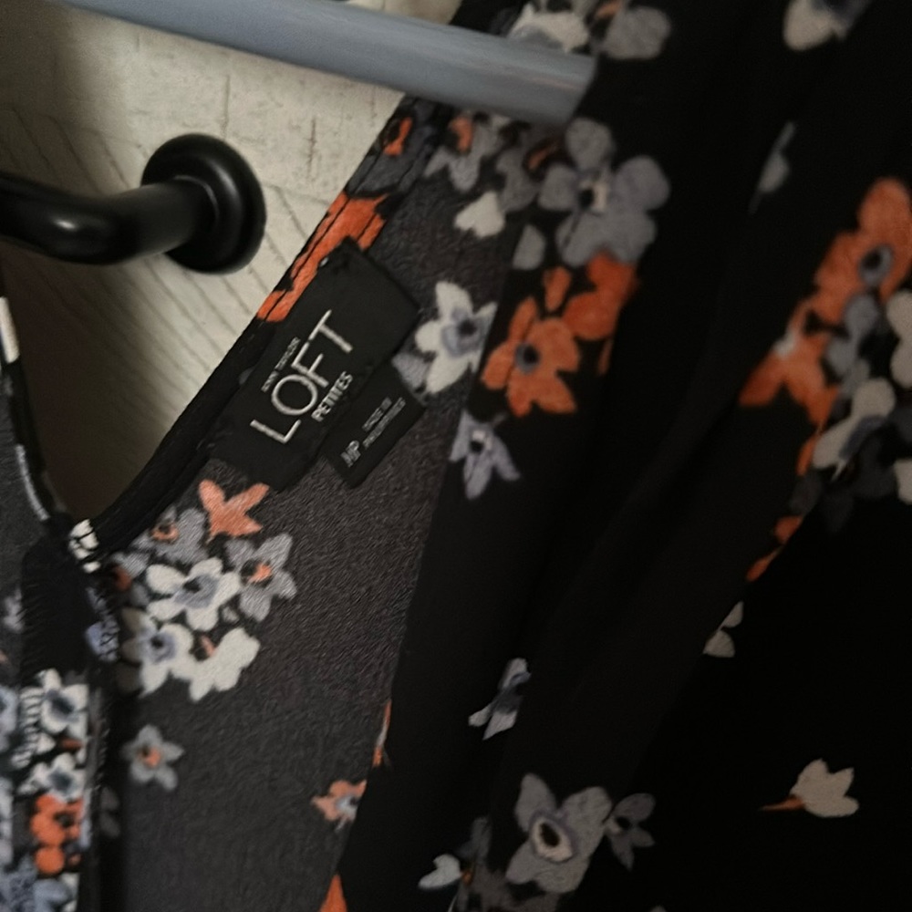Medium Loft Jumper NWOT